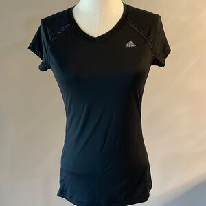 ADIDAS women’s CLIMALITE athletic top short sleeve V neck size Small BLACK